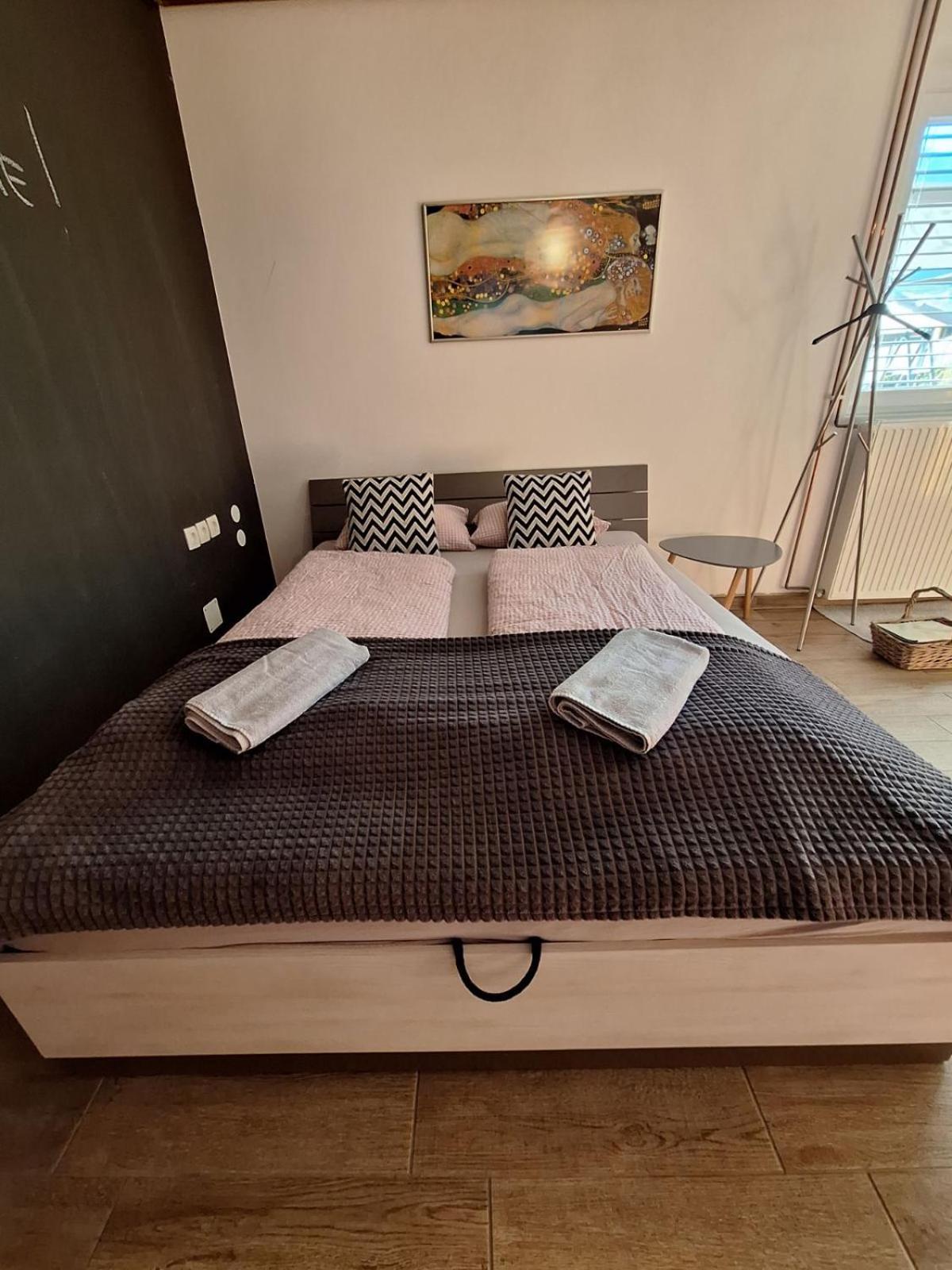 צליה Apartment Green&Urban מראה חיצוני תמונה